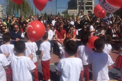 9d6563b4-b977-42cd-896e-424f9fbf85ff